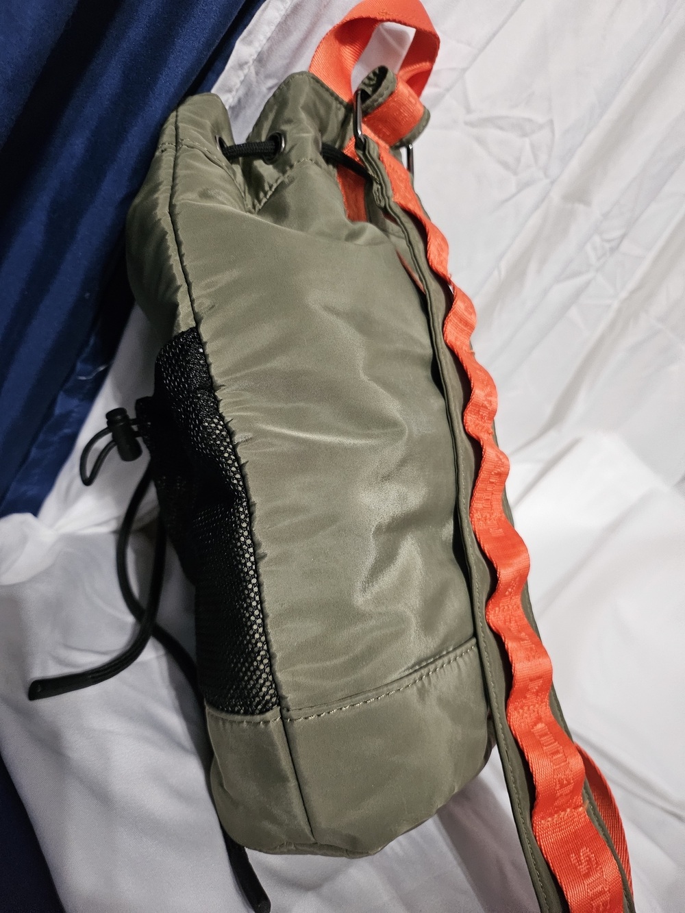 Steve Madden Olive Green and Orange Drawstring Bucket Bag - Picture 4 of 5